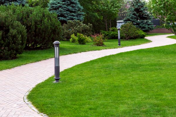 Backyard Sidewalk Installation in Jeffersonville