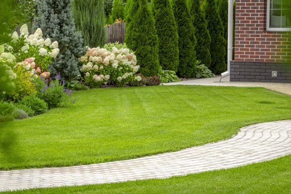 Landscape Walkway Installation in Jeffersonville